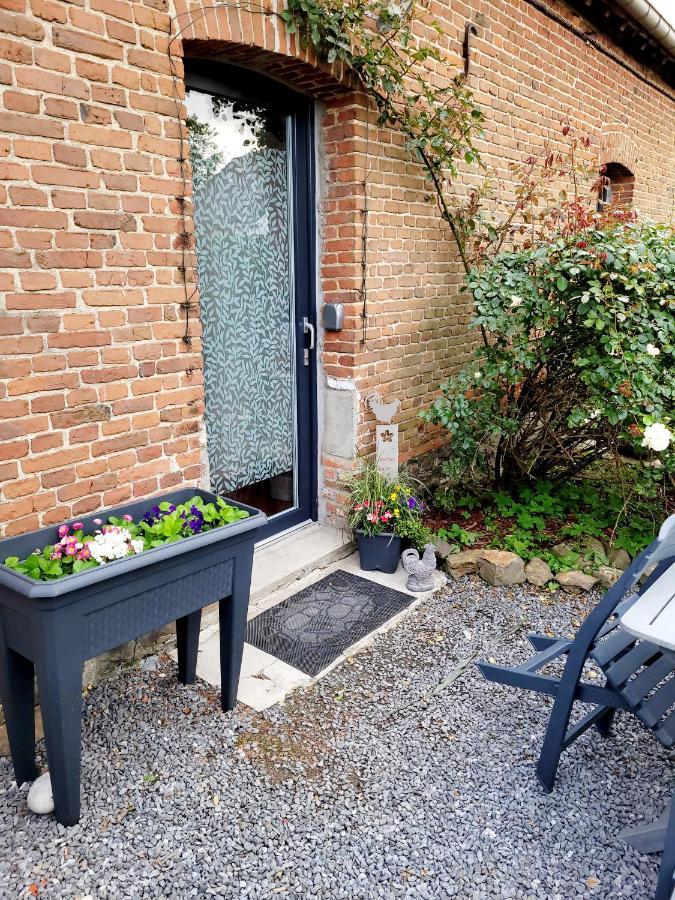 Studio Bienvenue Du Cote De Chez Nous Avec Jardin Privatif Wignehies Εξωτερικό φωτογραφία